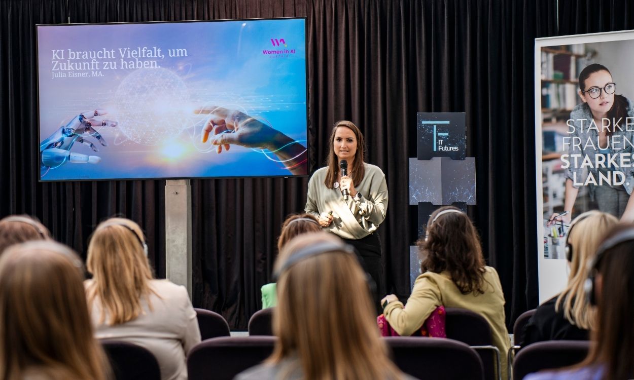 Female Tech Summit 12